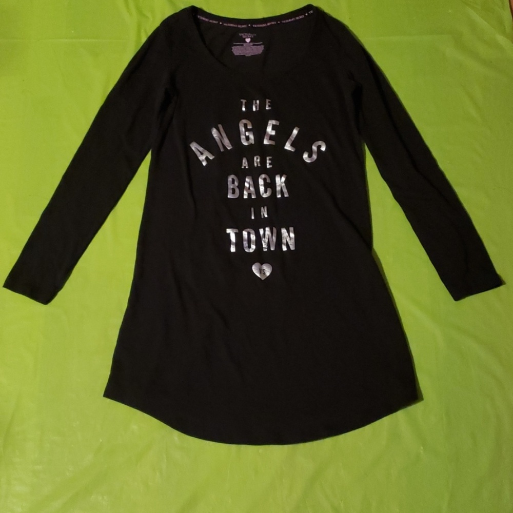 Victoria Secret sleepshirt
